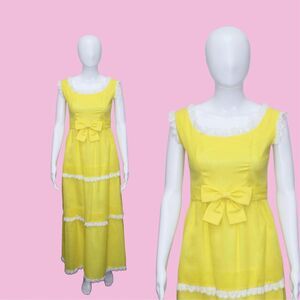 1960s-1970s LORIE DEB TIERED San Francisco Yellow Eyelet Bow Maxi Dress. XXS-XS